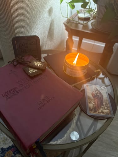Customer photo review of Chrism Beeswax Candle