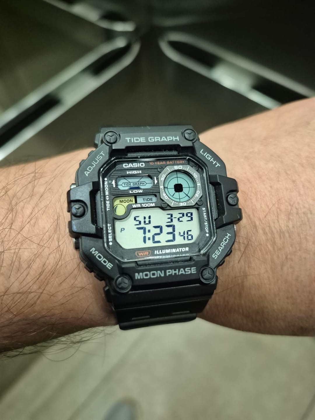 Customer photo review of Reloj Casio Vintage WS-1700H-1AV Tide Graph Moonphase