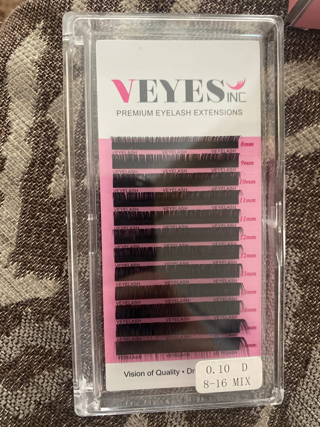 Customer photo review of Classic Lash Extensions 0.10mm