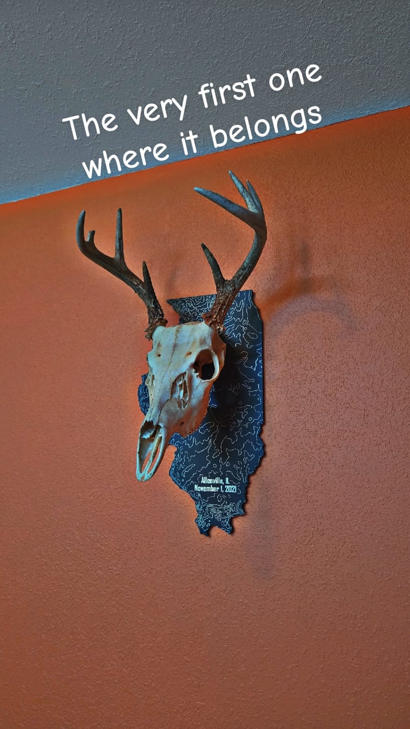 Customer photo review of Medium Game Plaque - Selections