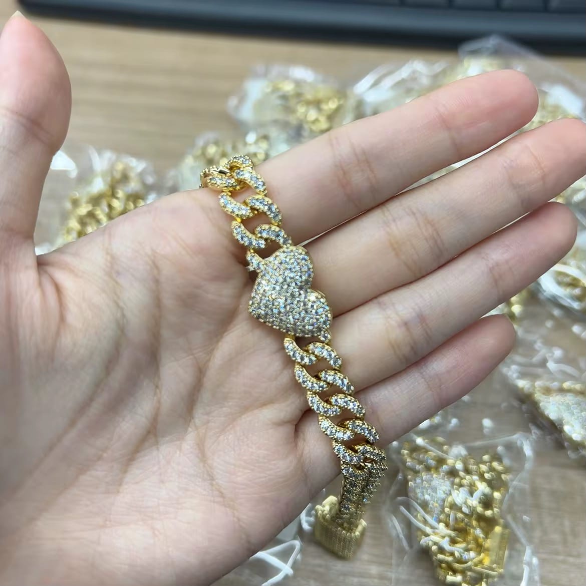 Customer photo review of AMORE NECKLACE & BRACELET SET