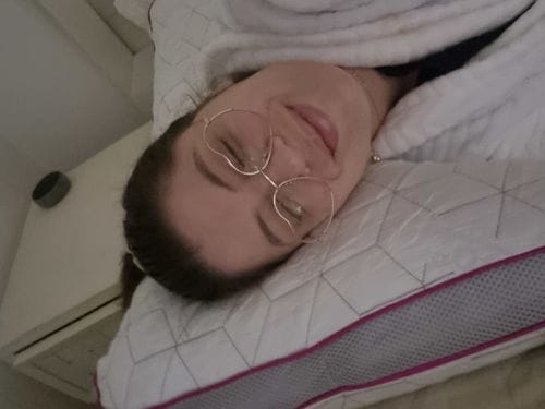 Customer photo review of Bundle 2x IWS SnowTouch® Pillows