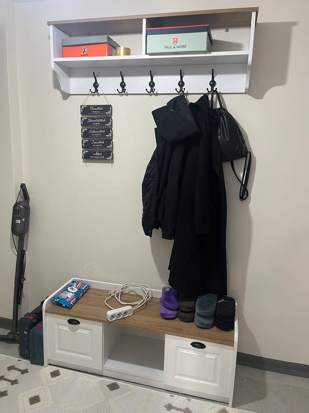 Customer photo review of Rani P2 Modern Portmanto Ayakkabılık ve Duvar Askısı Vestiyer M1 Renk: Beyaz - S. Ceviz