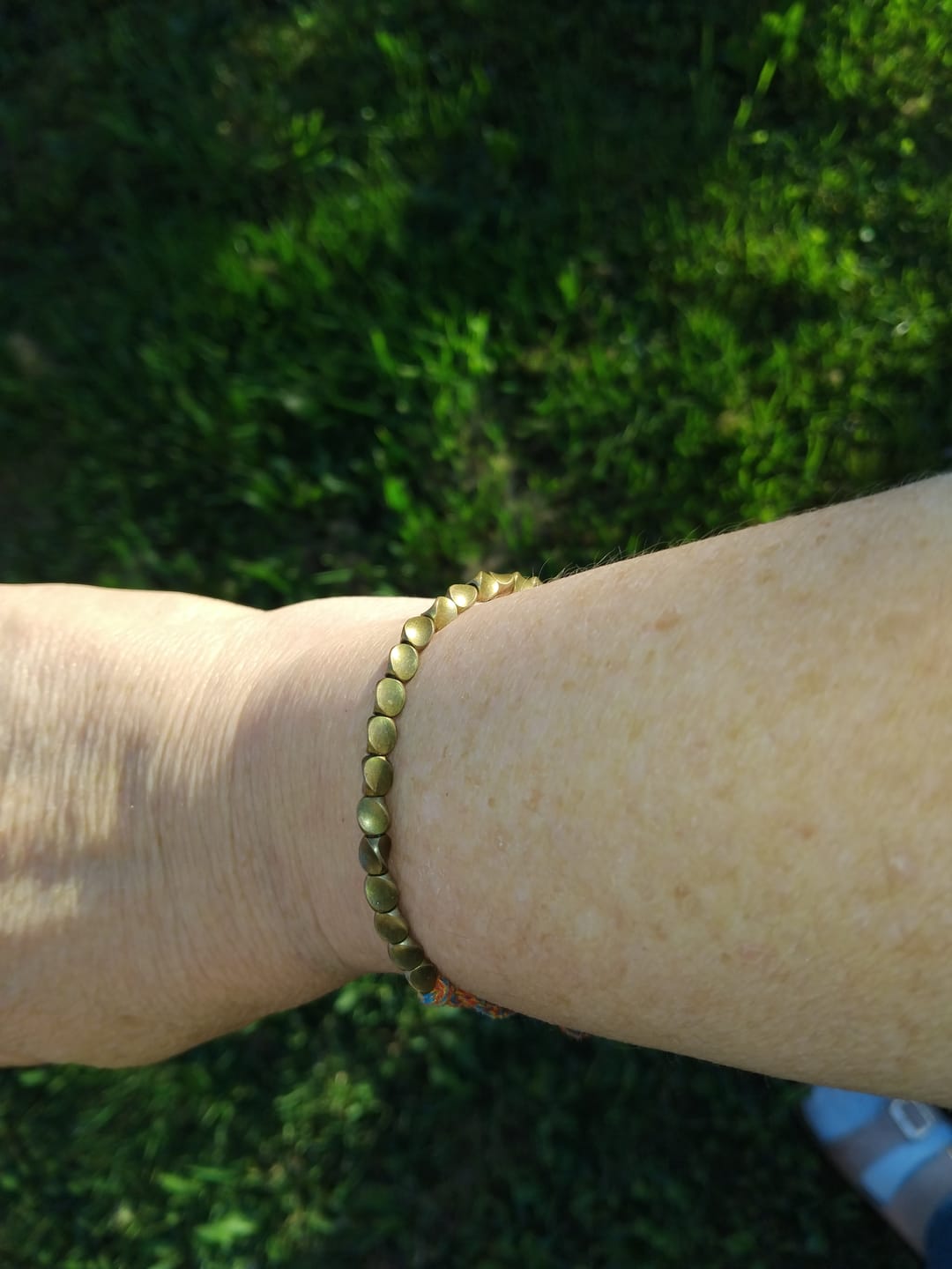 Customer photo review of Bracelet Tibétain en Perles de Cuivre