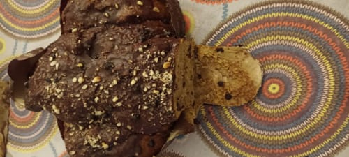 Customer photo review of Rondinella Dolce di Pasqua - Gocce di cioccolato e glassa fondente con nocciole  BIO 600g - Fermaggio®