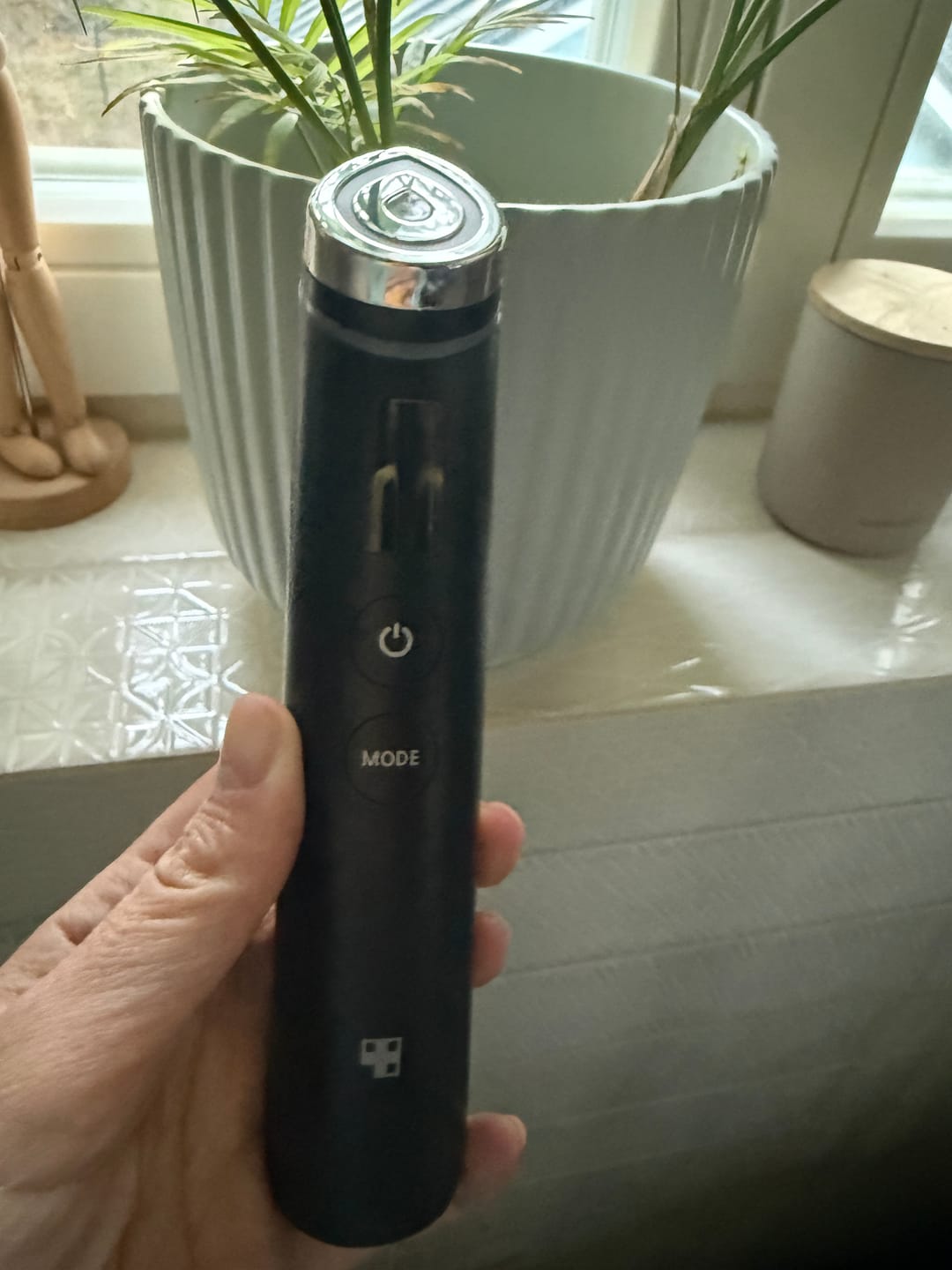 Customer photo review of Mikrostimulācijas ierīce ādas kopšanai Medicube AGE-R Booster Pro