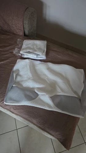 Avis photo d'un client sur Oreiller ergonomique à mémoire de forme