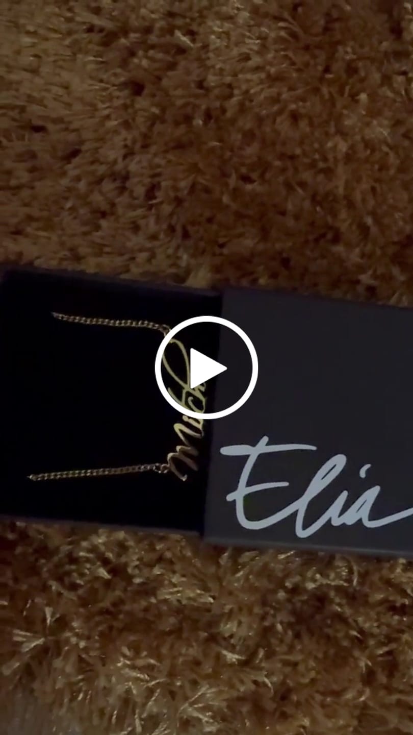 Customer video review of Script-MT Name Necklace