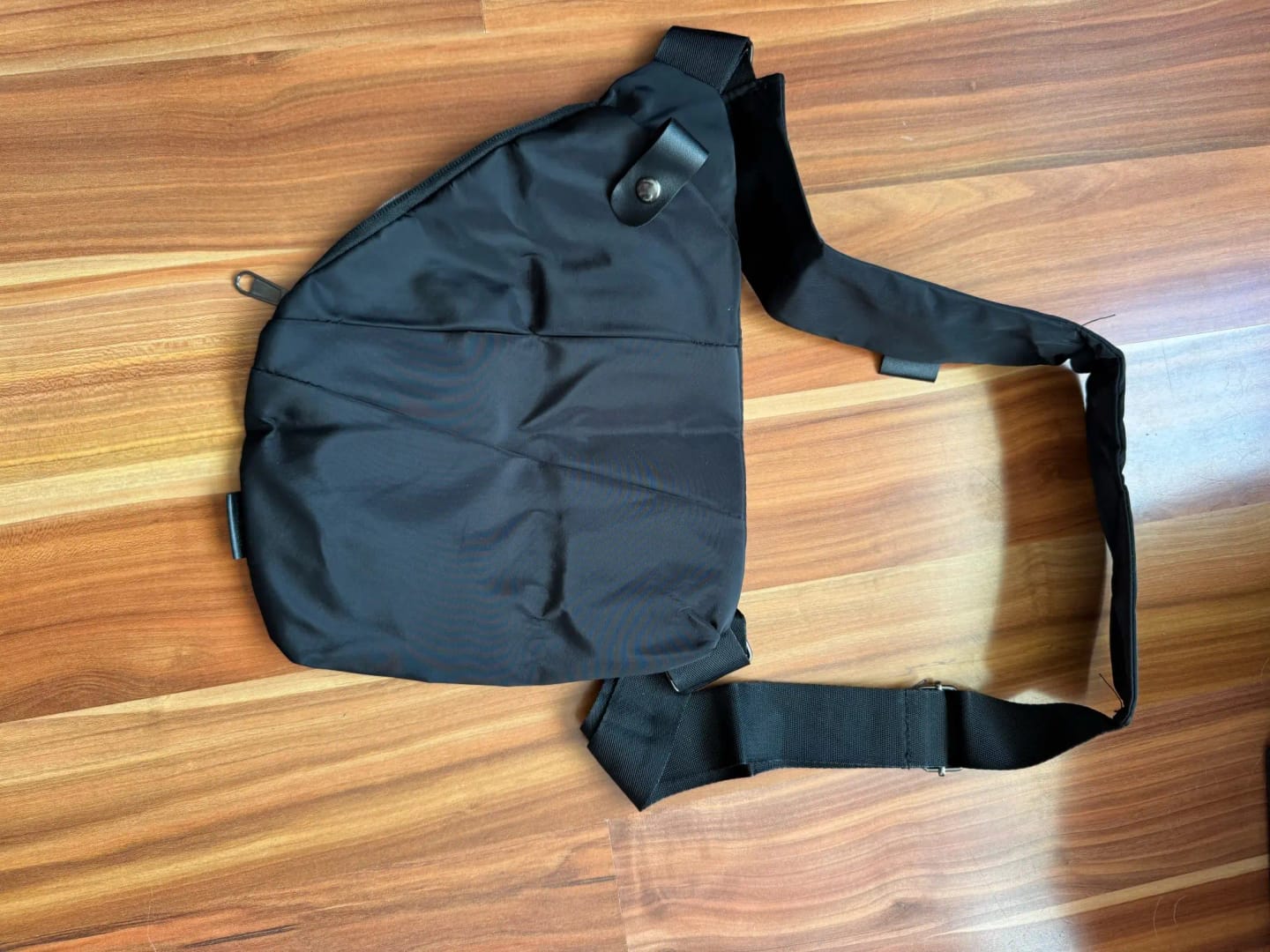 Customer photo review of SecuBag | Anti-Theft Urban Crossbody Bag
