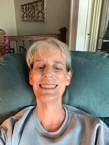Customer photo review of Color Changing Foundation Stick™️