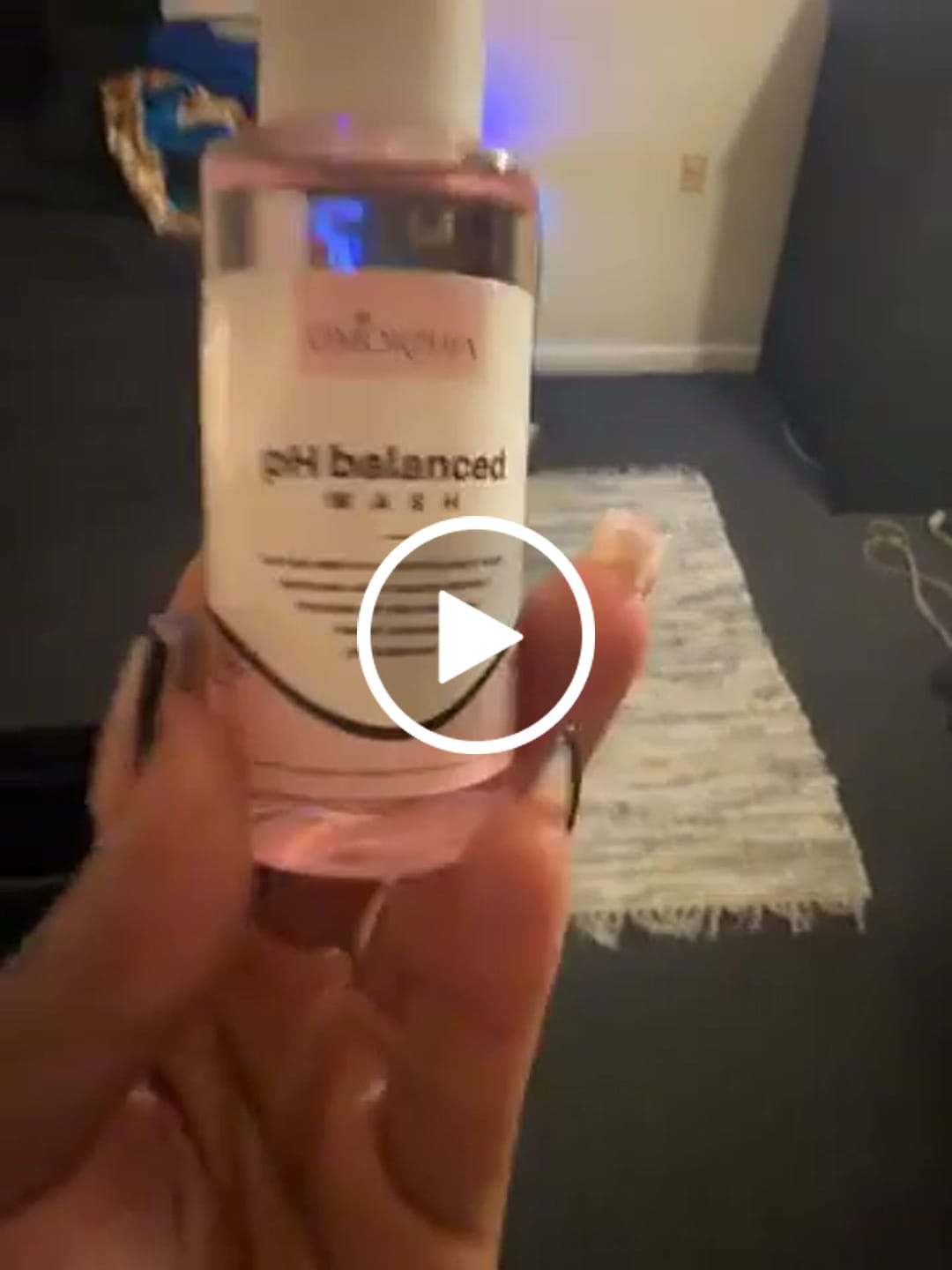 Customer video review of Mini Yoni Wash