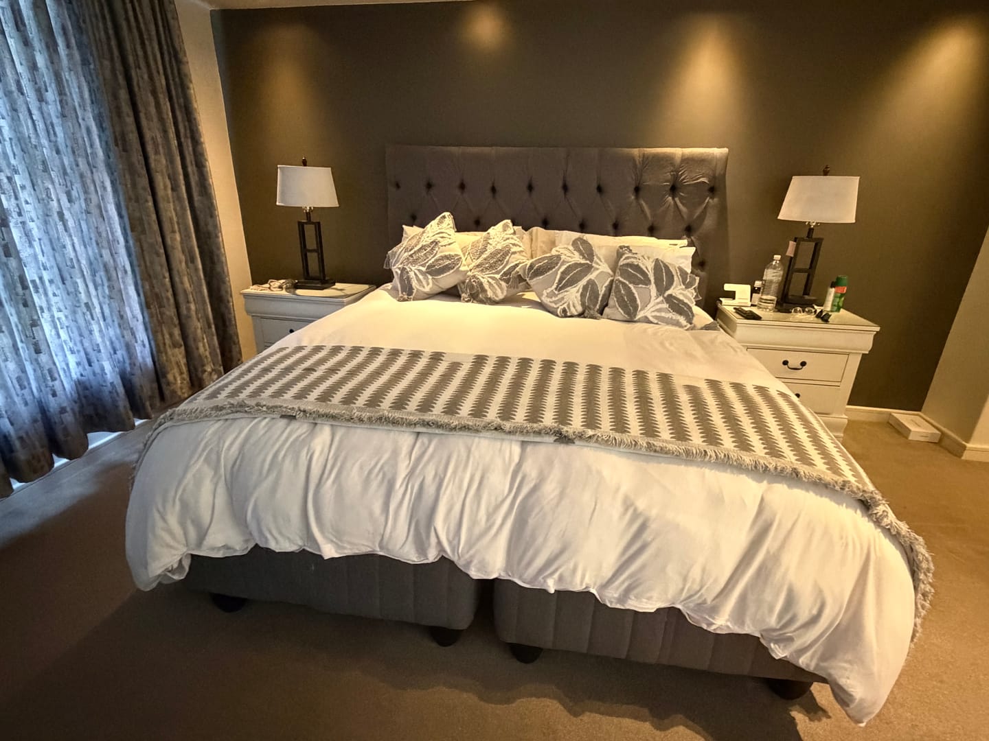 Customer photo review of Duvet Cover Set - Scandinavian White