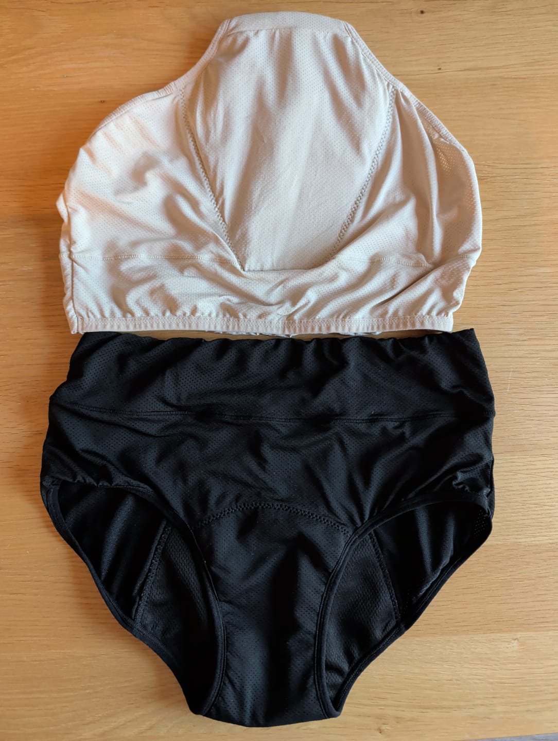 Customer photo review of Culotte Menstruelle Respirante Céleste