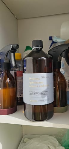 Customer photo review of Profumo "Cotone di Camelia" igienizzante tessuti e ambienti 300ml