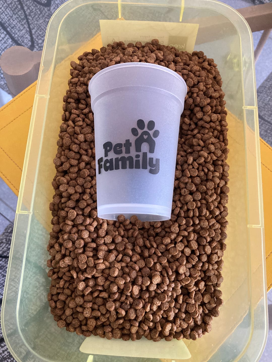 Customer photo review of PetFamily Foods Razas Pequeñas