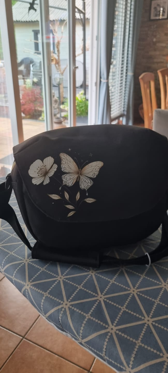 Customer photo review of Bügelbild Schmetterling Blume Just Breathe