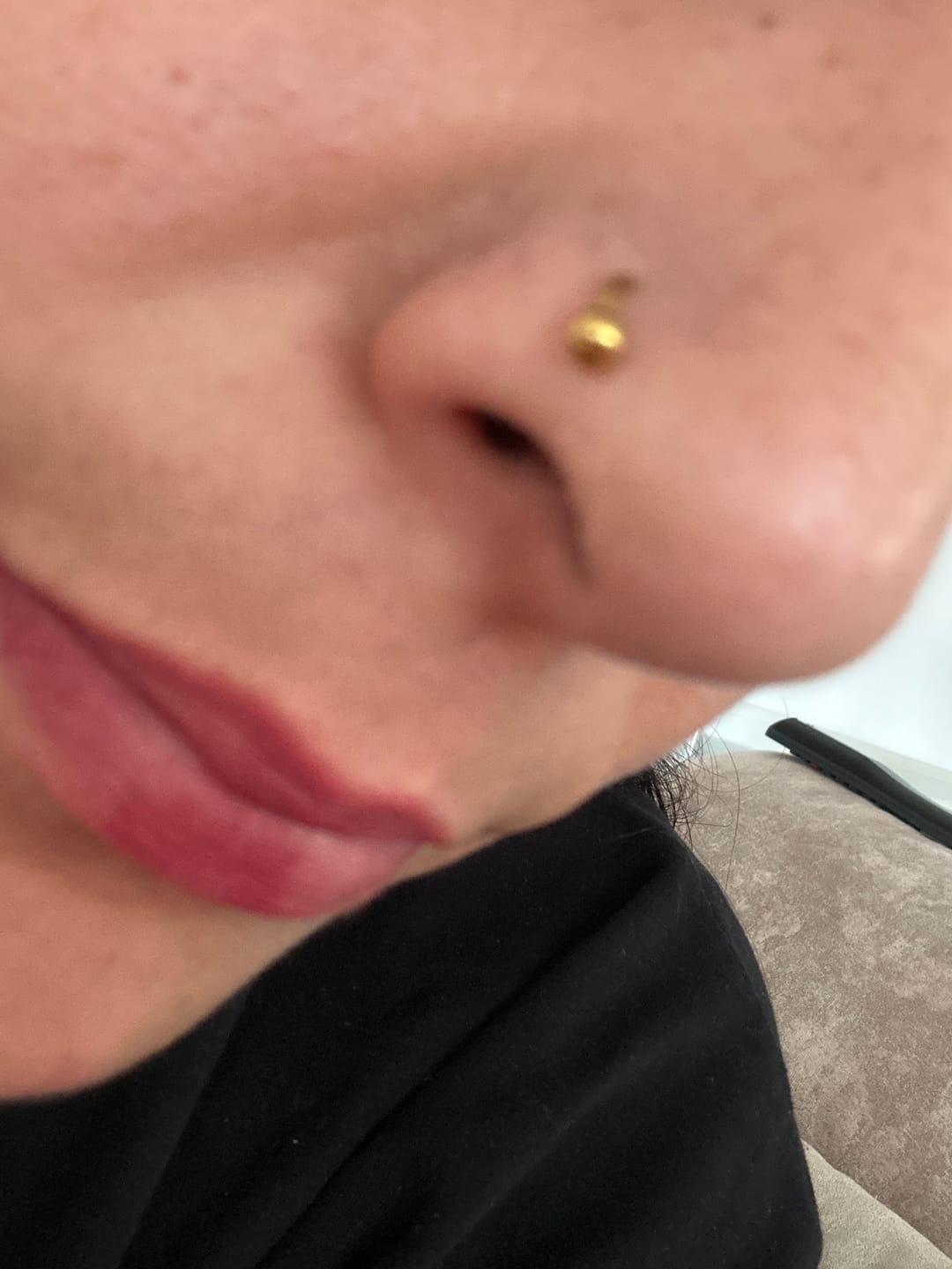 Customer photo review of Piercing Julia