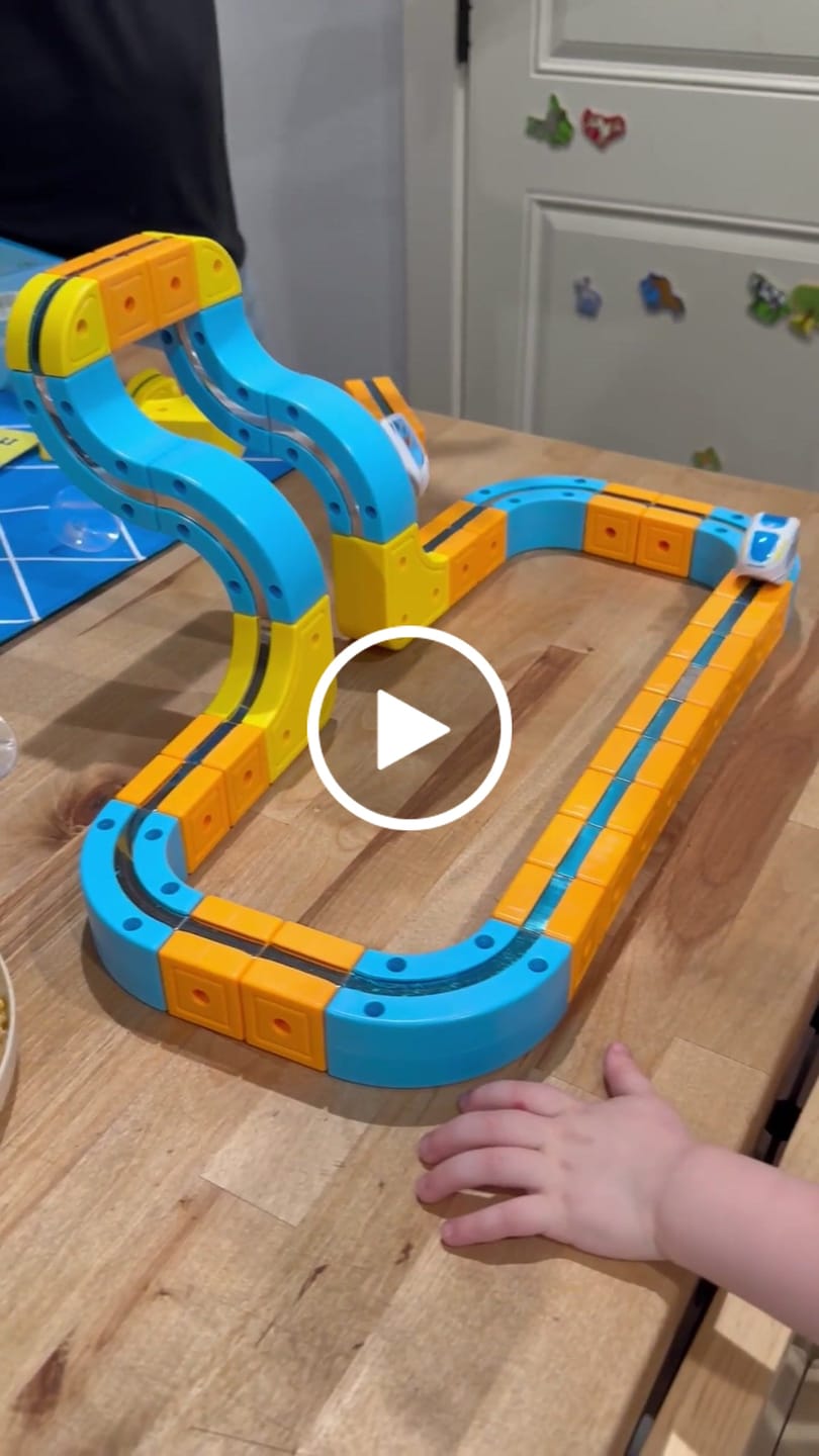 Customer video review of Infinity Racer Magnetic Train