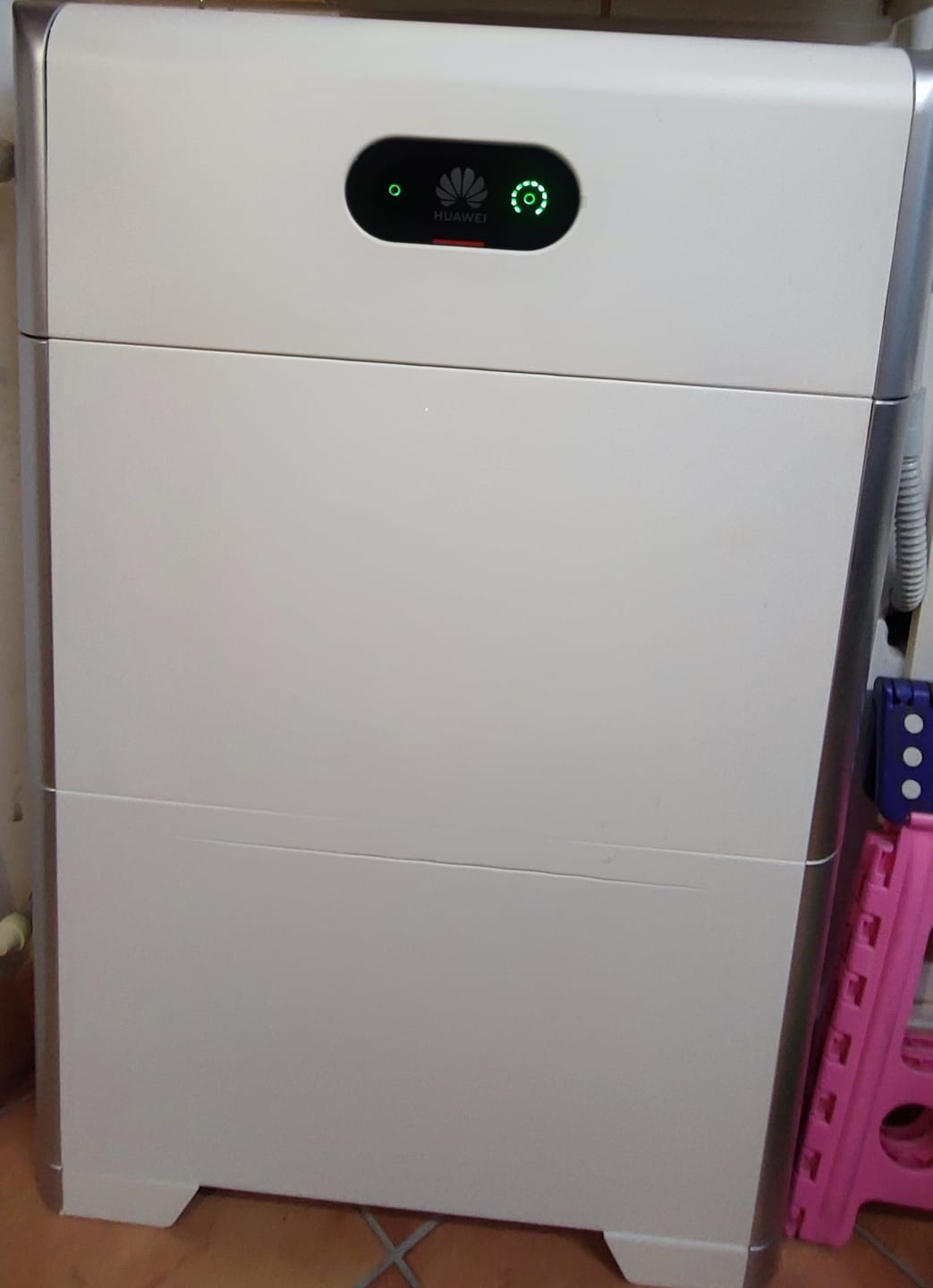 Customer photo review of Huawei Luna2000-5kWh-E0 - Batteria per sistema di accumulo fotovoltaico