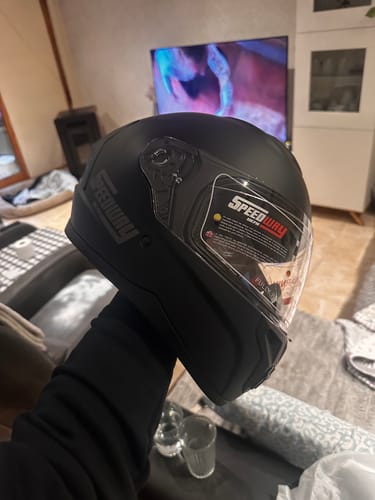 Customer photo review of Casco de Moto Integral Grit SW1970
