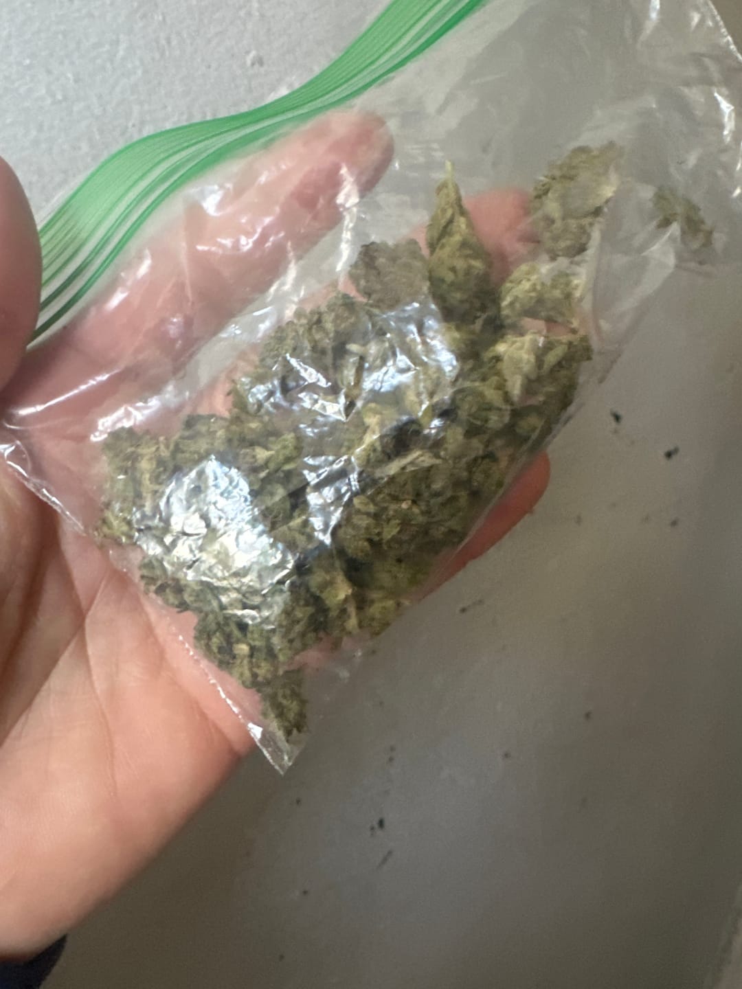 Customer photo review of Maui Wowie - 14 Grams - Sativa