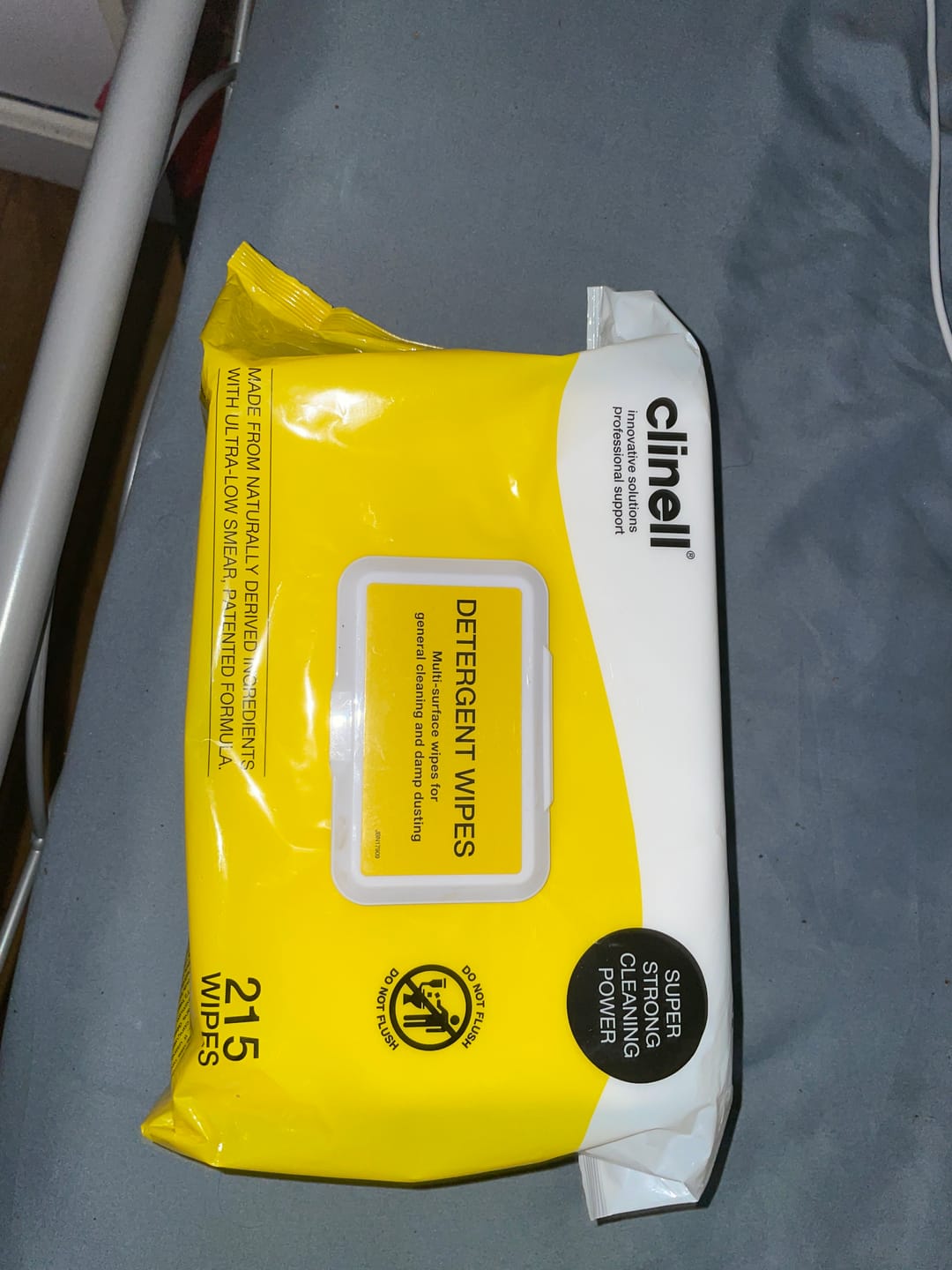 Customer photo review of Clinell Universal Wipes CW200