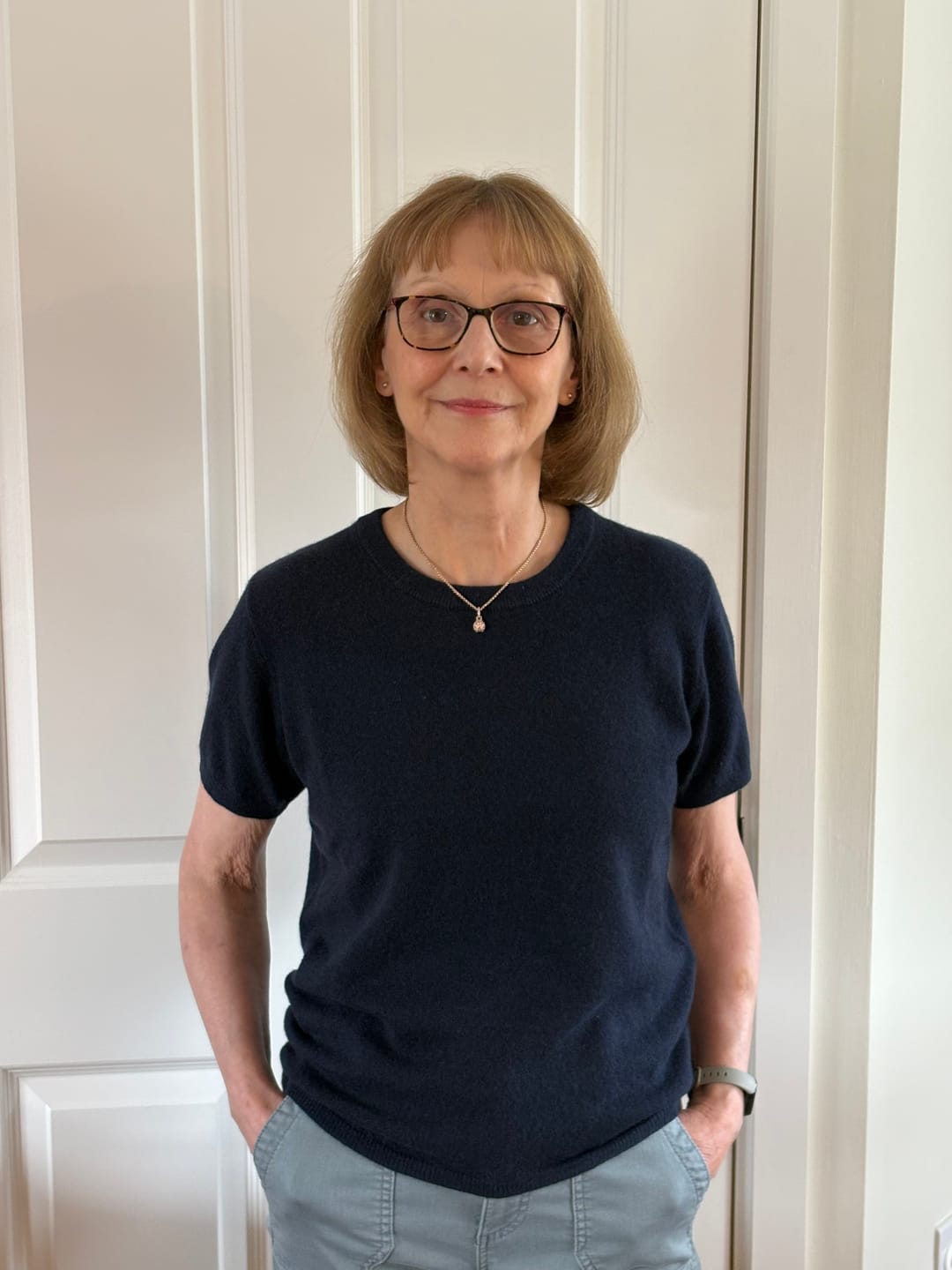 Customer photo review of Brand New Navy Cashmere Crew Neck T-Shirt Small UK 8-10