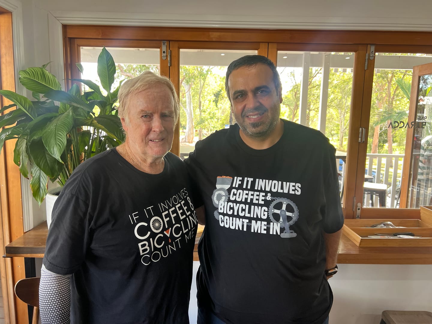 Customer photo review of Involves coffee 183 T-shirt