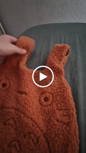 Customer video review of My Neighbor Totoro Tote Bag