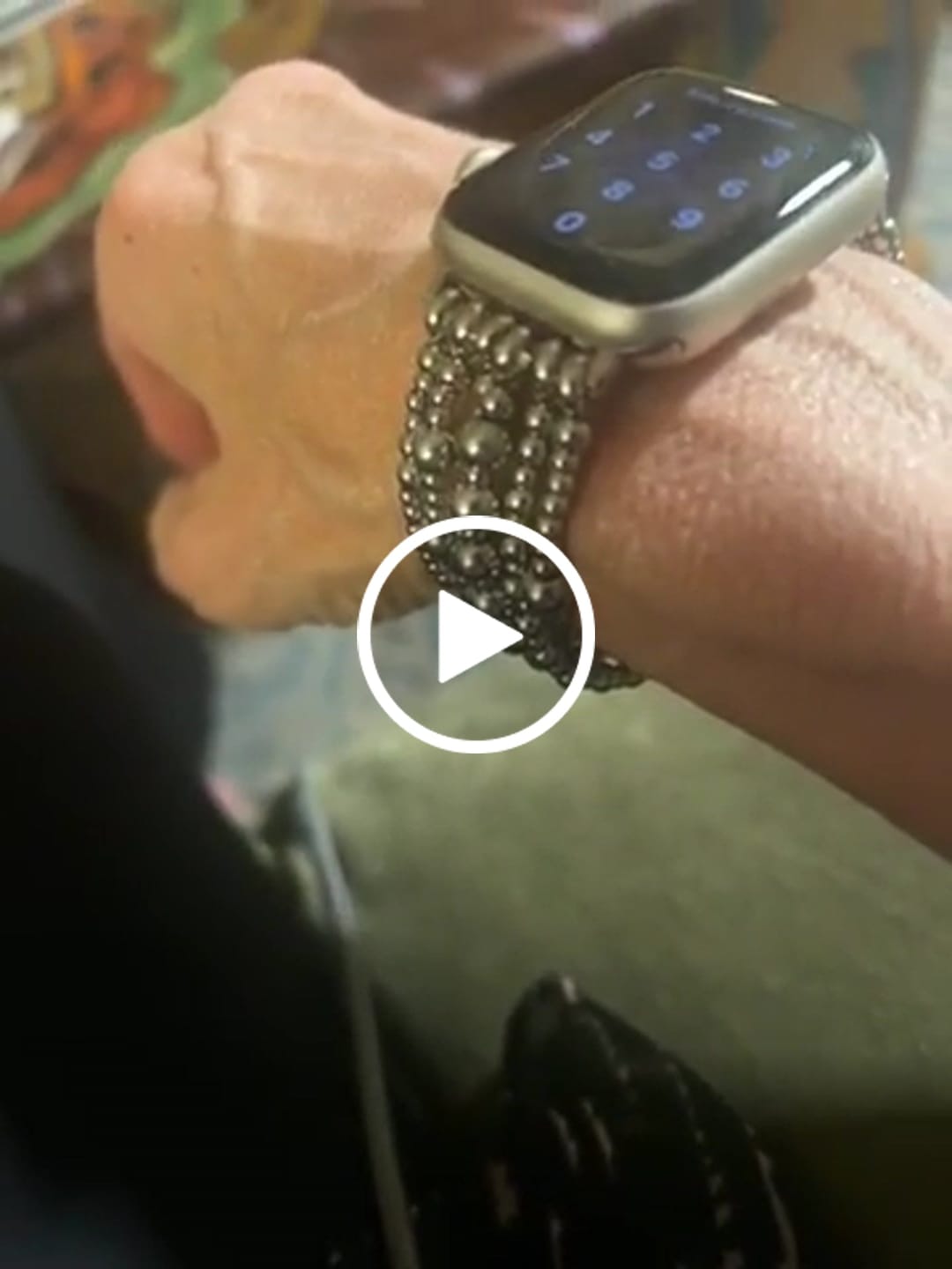Customer video review of Platinum Demure Stretch Apple Watch Strap