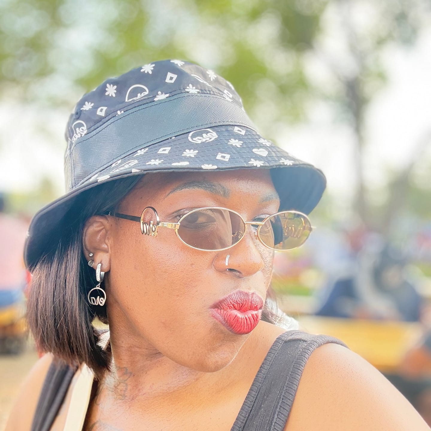 Customer photo review of Muse Logo Sunglasses – Gold Edition