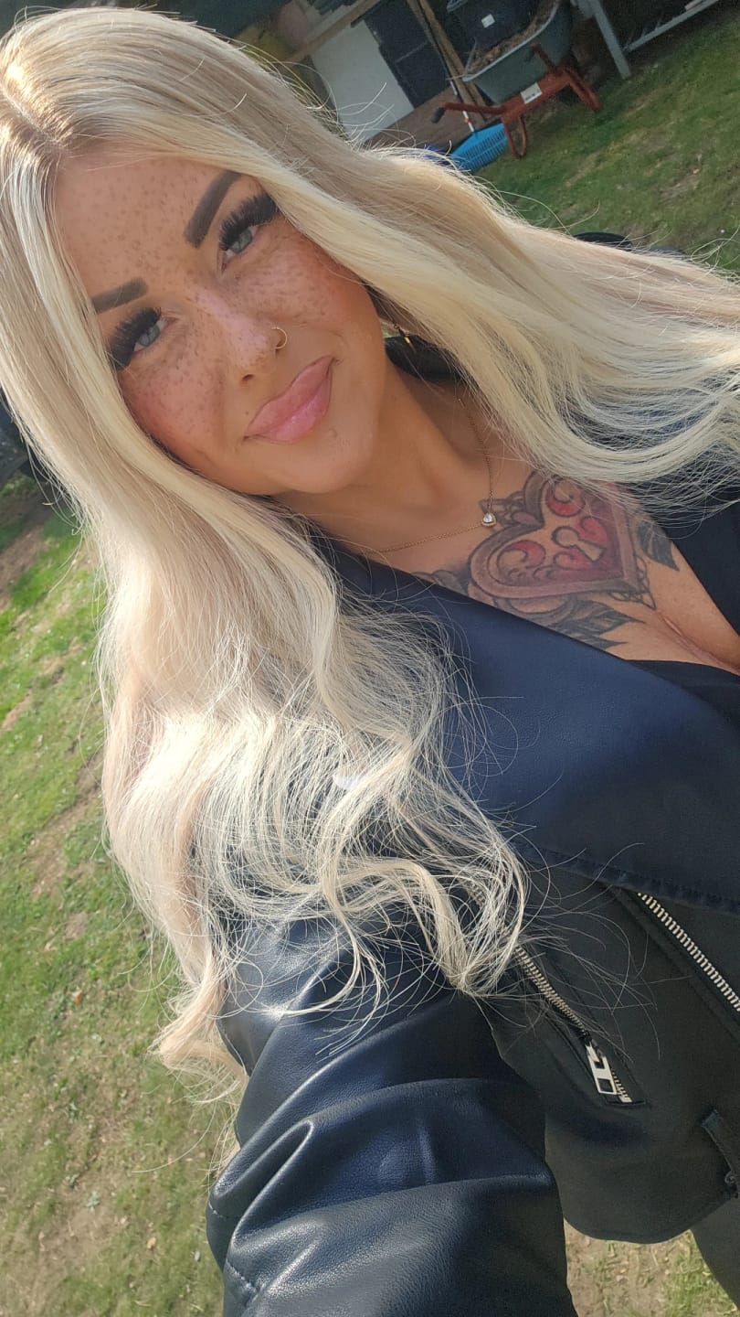 Customer photo review of Sassy Lightblonde Balayage Atelier