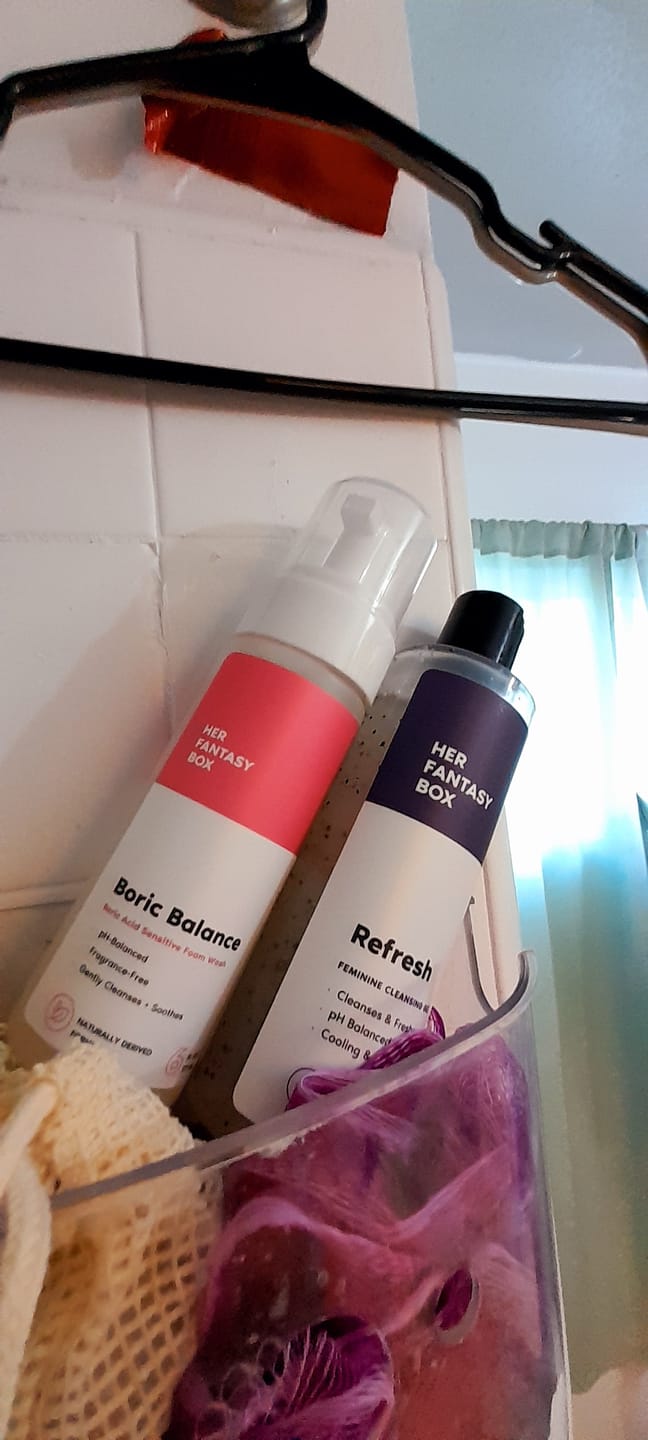 Customer photo review of Boric Balance - Sensitive Boric Acid Foam pH Wash - Natural Ingredients