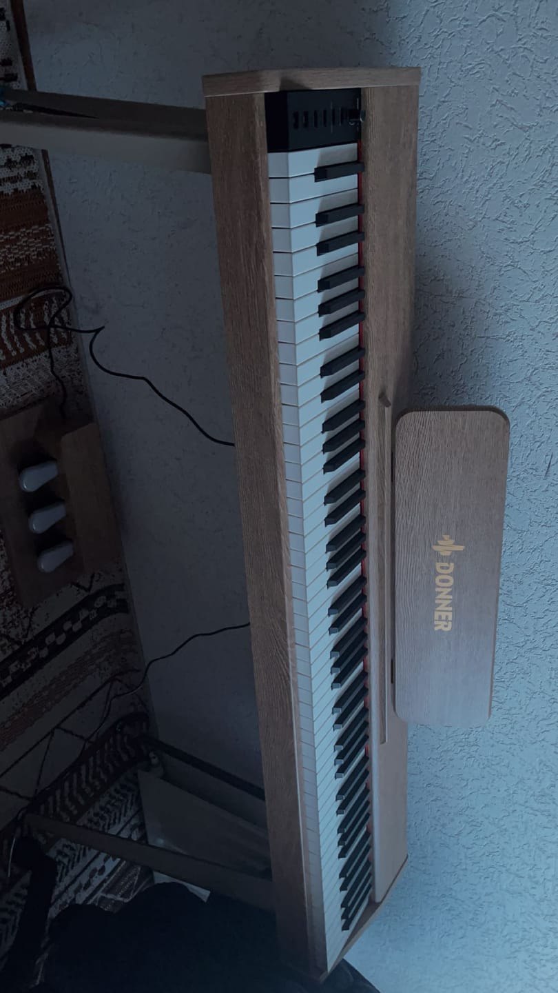 Customer photo review of Donner DDP-60 Semi-Weighted Digital Piano