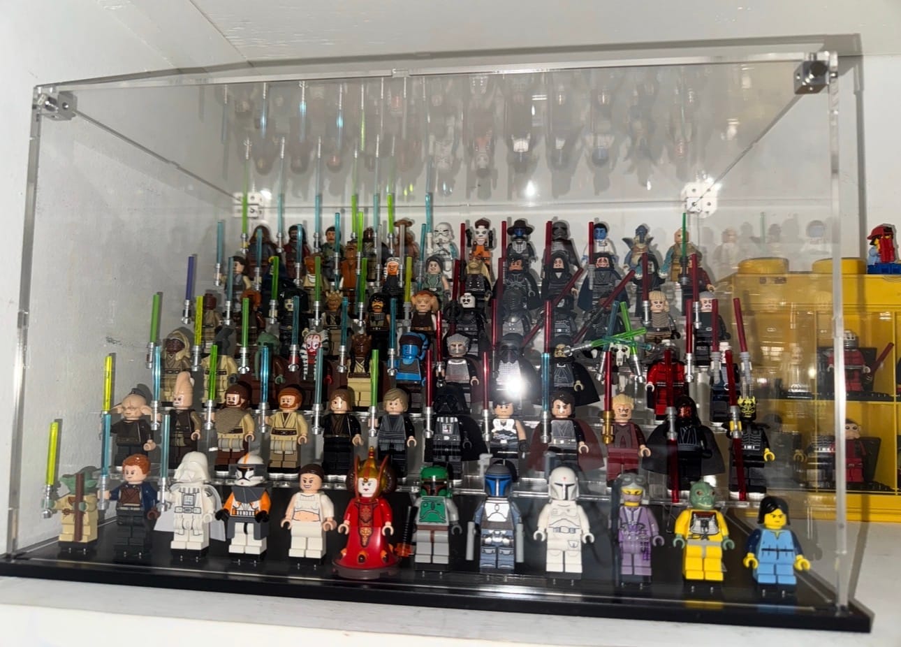 Customer photo review of Display Case for LEGO® 72 minifigures fits 1/2 IKEA Billy
