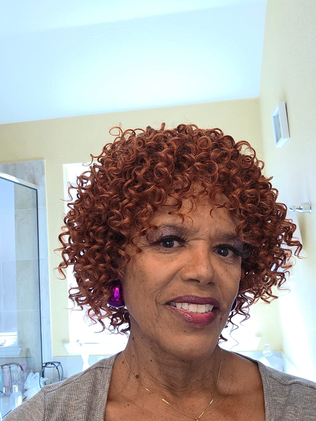 Customer photo review of Model Model Clair Human Hair Blend Full Wig - BB-010