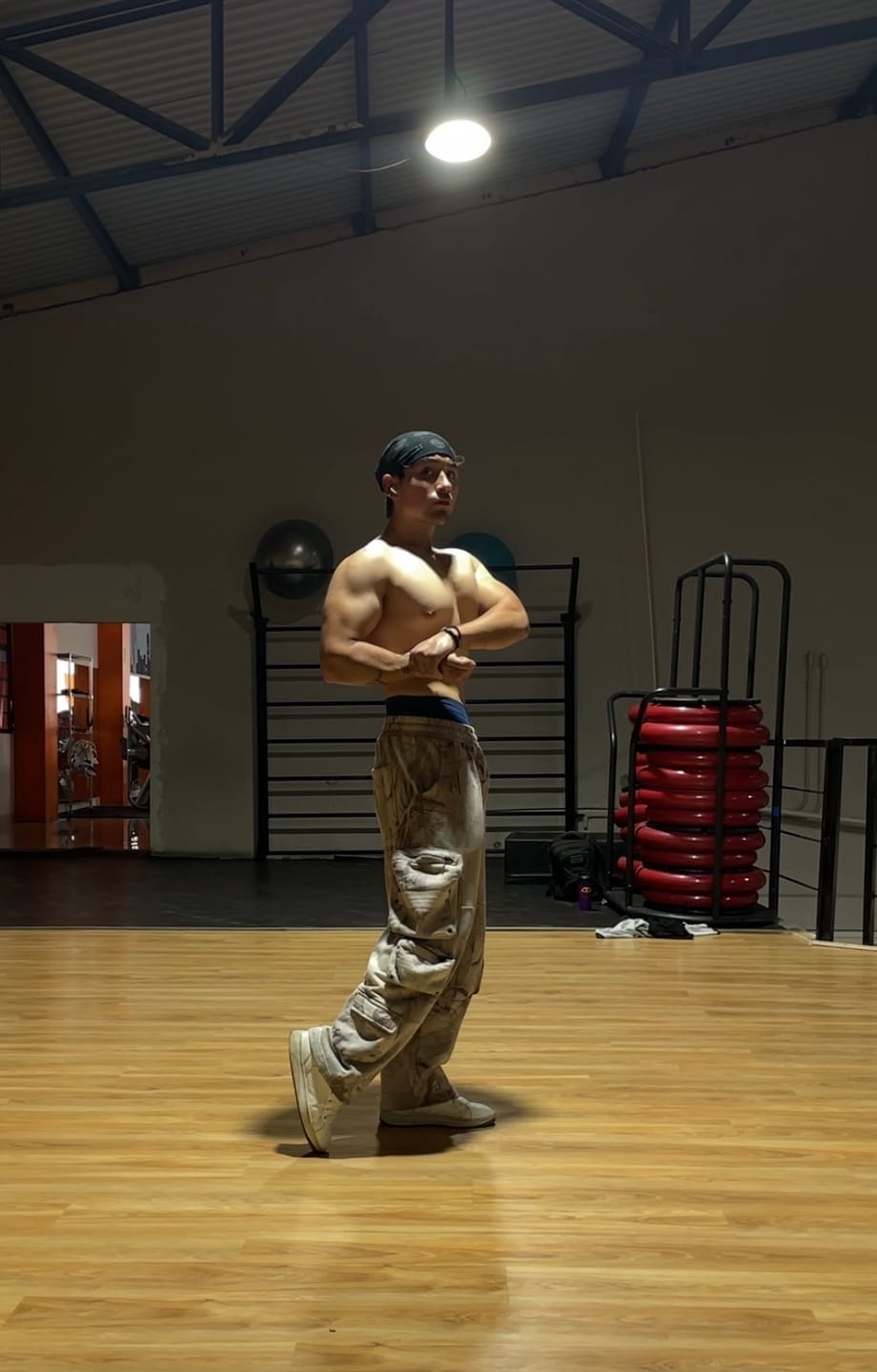 Customer photo review of 2064 - Sideline Joggers