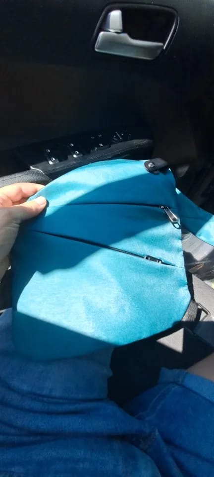 Customer photo review of SecuBag | Anti-Theft Urban Crossbody Bag