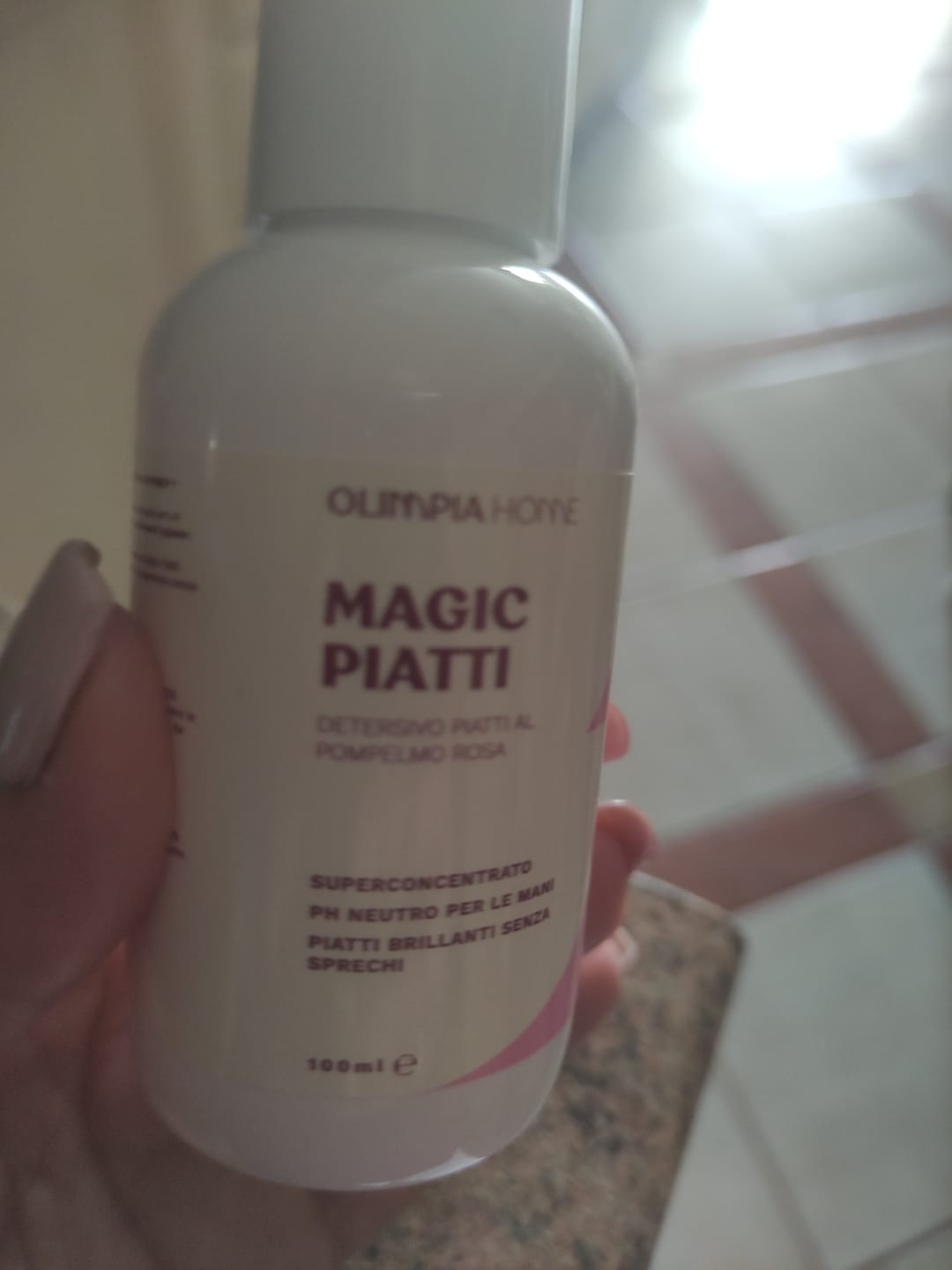 Customer photo review of Magic Piatti Ml.500 - Detersivo Piatti al Pompelmo Rosa