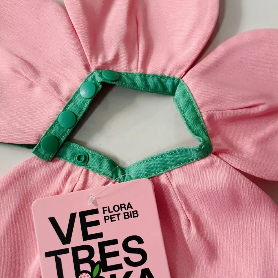 Customer photo review of Flora Pet Bib