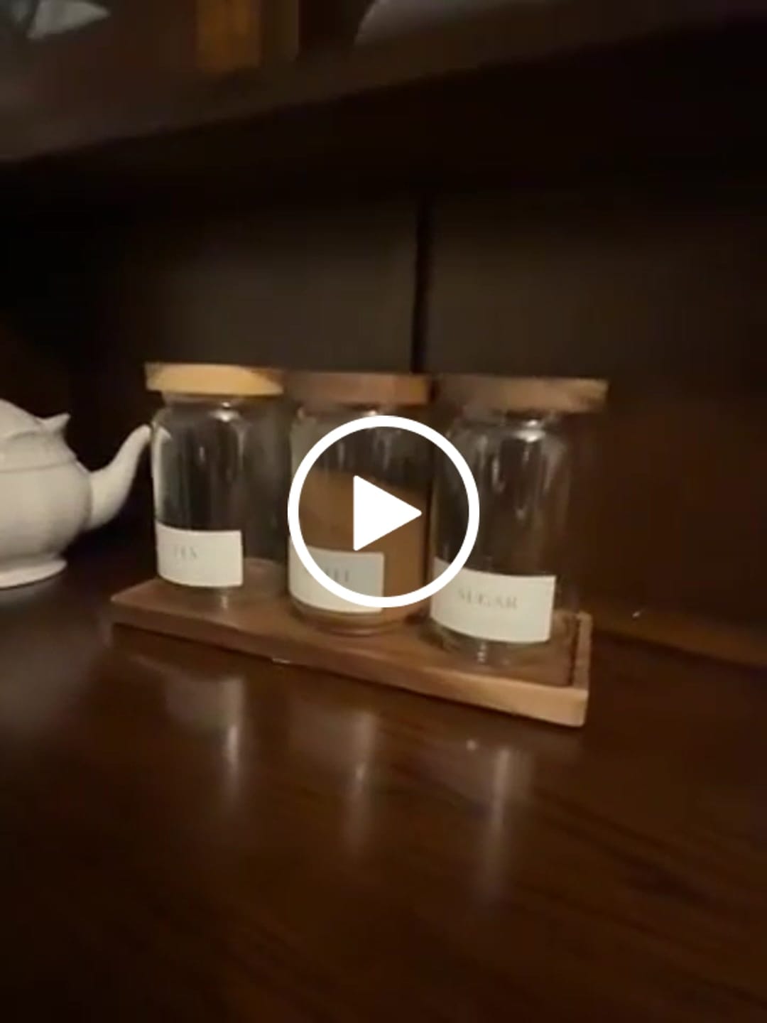 Customer video review of Set of 3 Acacia Glass Jars Tea, Coffee and Sugar 750 ML & Rectangle Tray [LABEL SLIM]