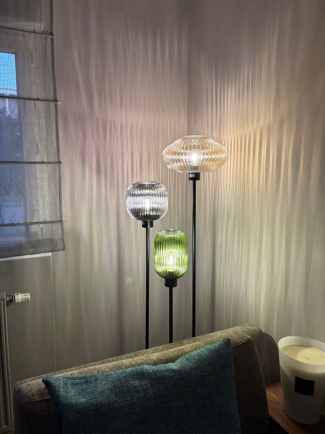Customer photo review of Lampadaire en verre vintage CRISTALI | 3 luminaires à personnaliser