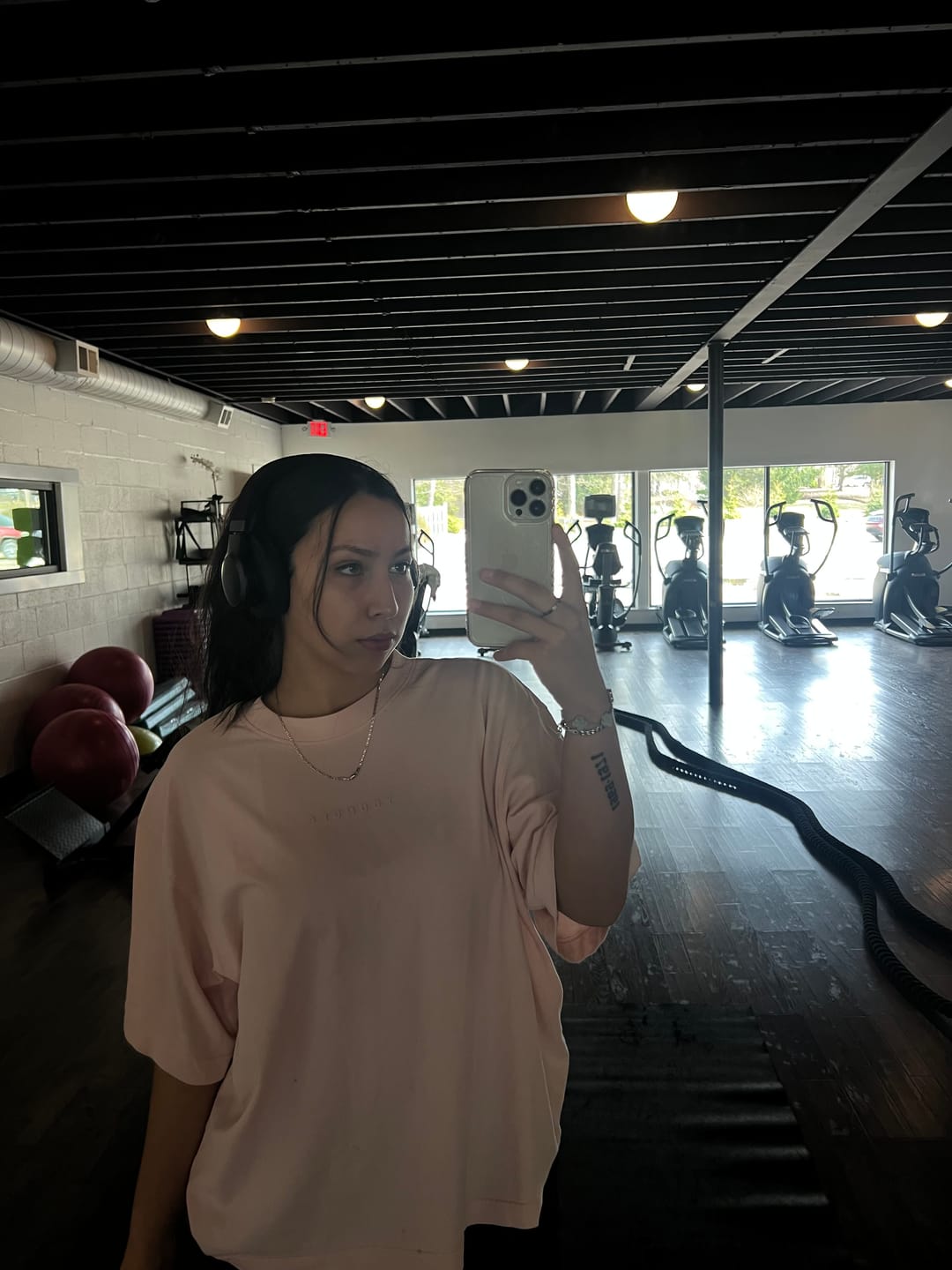 Customer photo review of W4358 - Kove Tee