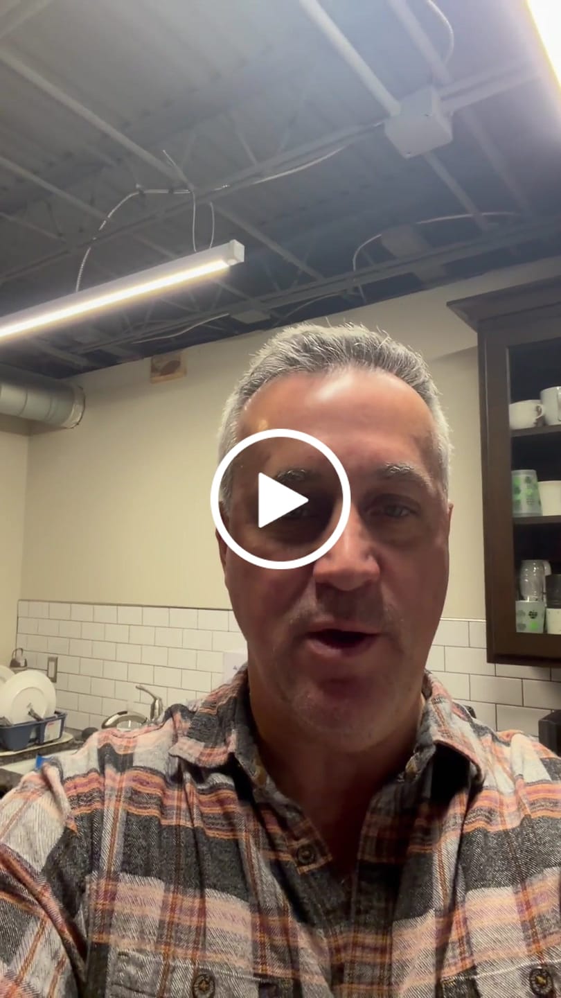 Customer video review of Quarter Cow (Deposit)