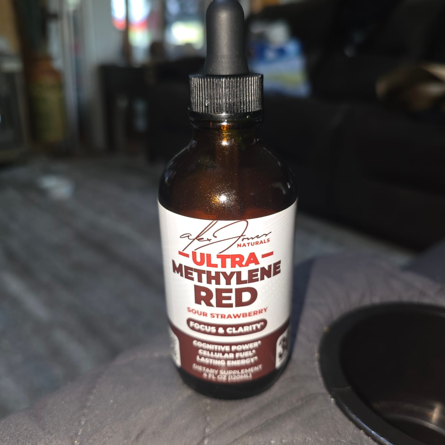 Customer photo review of The Ultra Methylene Red - Sour Strawberry (120ML) (30 Servings)