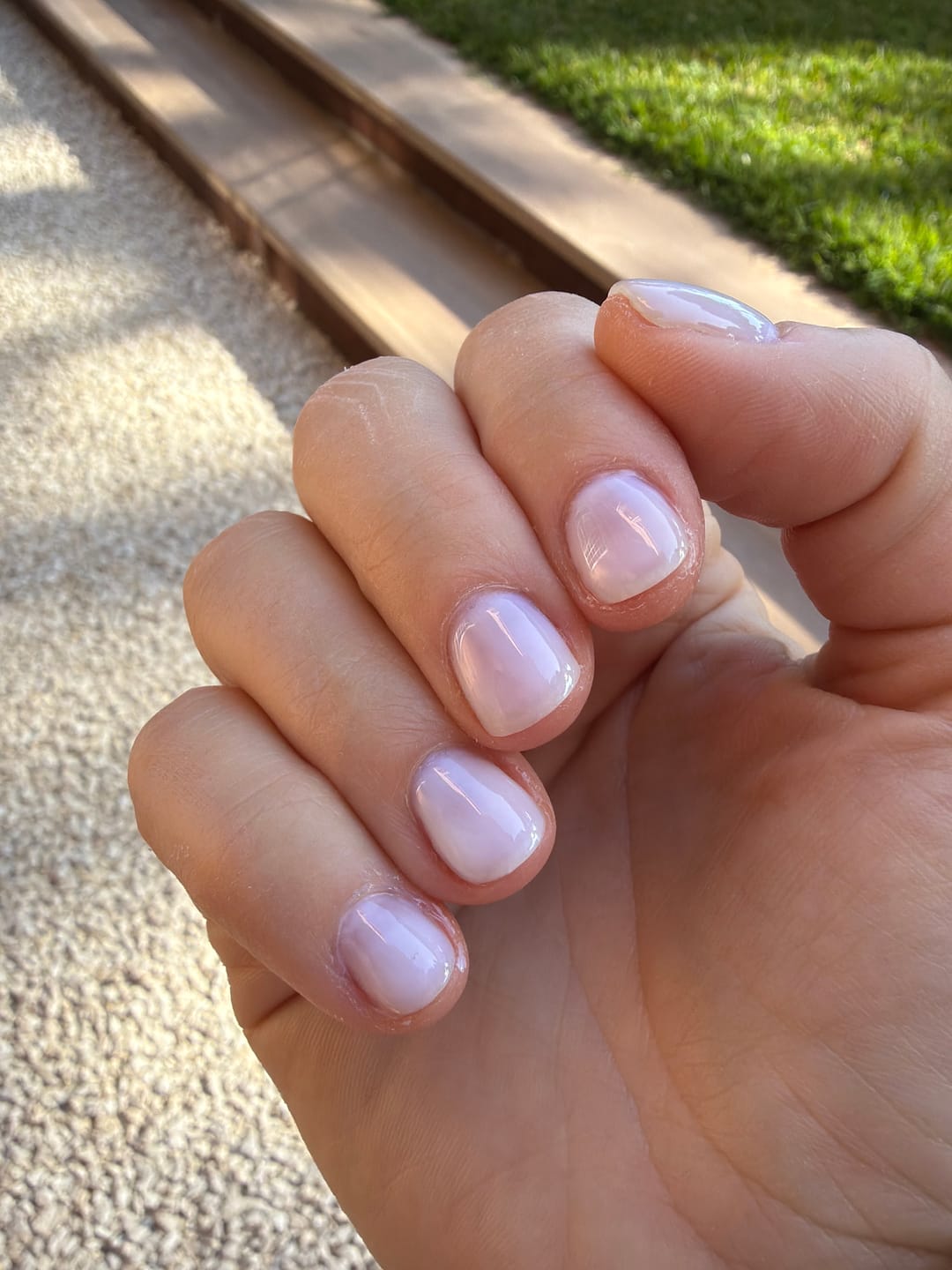 Customer photo review of Restructura Base&Go 01 - Rubber Base Hema Free - 15 ml  LCI