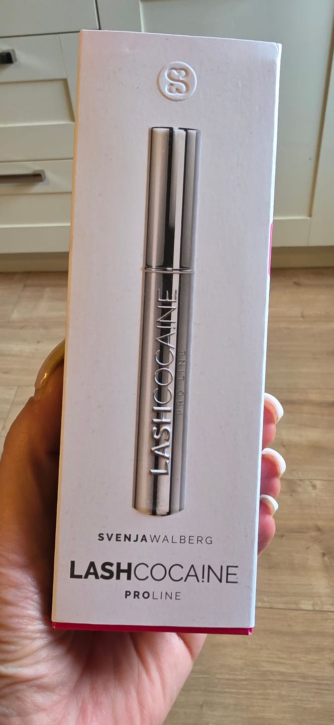Customer photo review of LASHCOCA!NE PROLINE