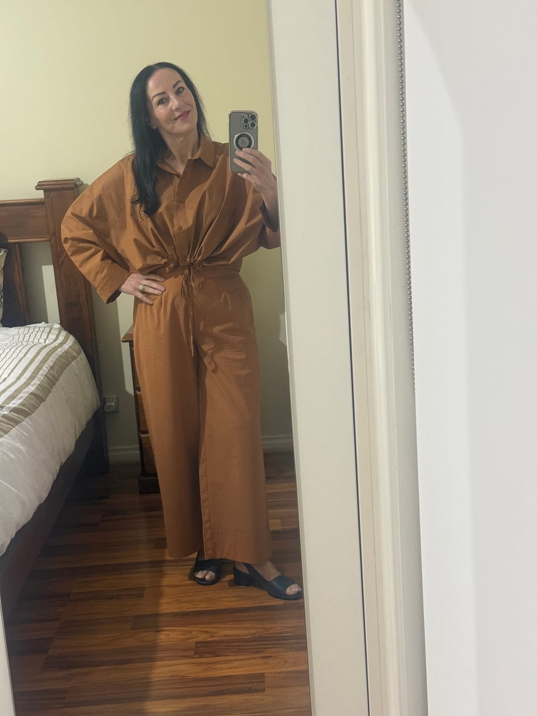 Customer photo review of CLASSIC LYOCELL PANT