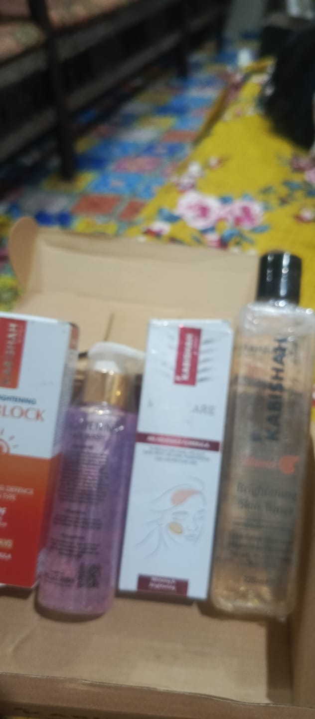 Customer photo review of Bright & Even Skintone Kit