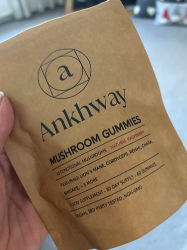 Customer photo review of Mushroom Gummies